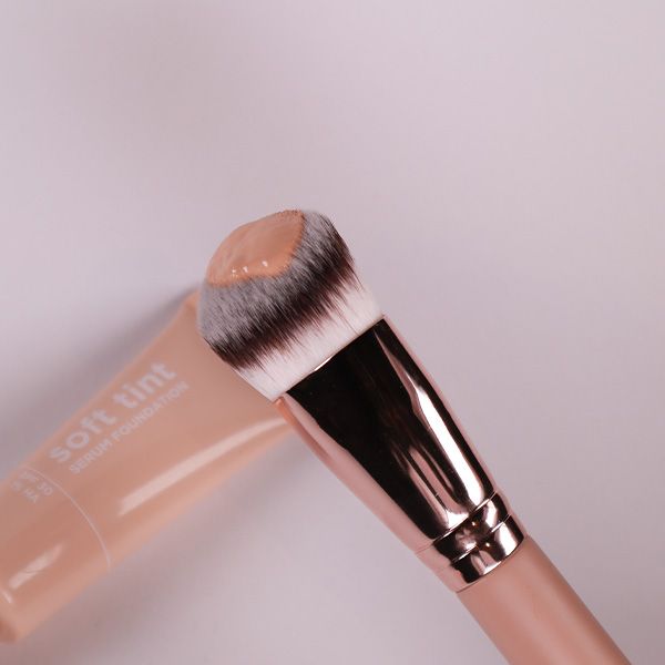 315 Foundation Brush från Makeup Mekka – bild 2